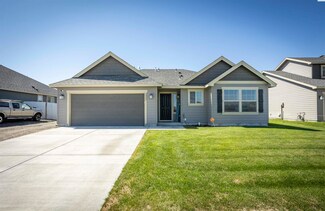 4008 Bismarck Ln, Pasco, WA 99301