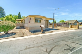 301 Freeman Rd Unit 64, Central Point, OR 97502