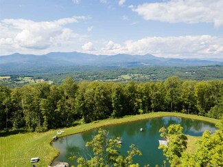 125 Logging Hill Rd, Stowe, VT 05672
