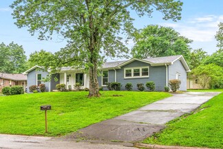 318 Kimbrough Rd, Clarksville, TN 37043