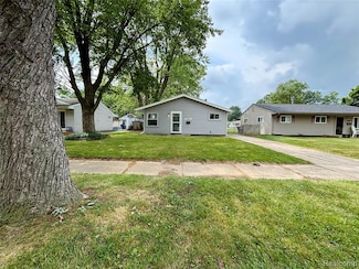 36021 Hazelwood St, Westland, MI 48186