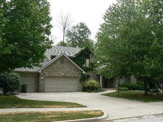2827 Cliffwood Ln, Fort Wayne, IN 46825