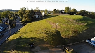 10 Observatory Rd, Charleston, WV 25314