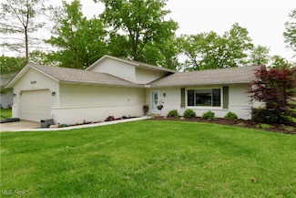 5430 Barkwood Dr, Sheffield Village, OH 44054