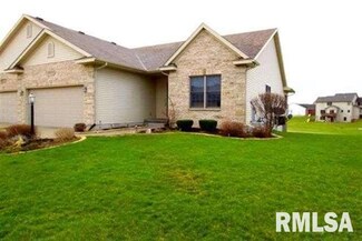 5513 Baraboo Ct, Davenport, IA 52804