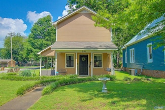 301 Oak St NE, Decatur, AL 35601