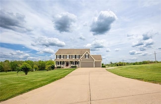 25477 Crestview Dr, Paola, KS 66071