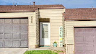 1022 Skyview Cir, Gillette, WY 82716