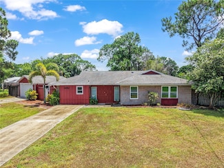 1482 SE Manth Ln, Port Saint Lucie, FL 34983