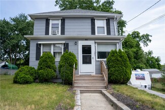 195 Andrews Ave, West Warwick, RI 02893