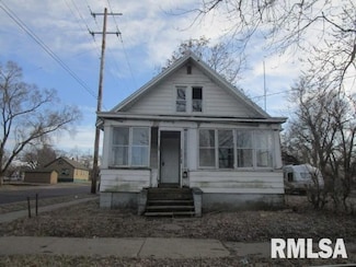 2502 W Malone St, Peoria, IL 61605