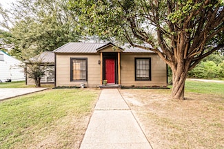 416 S Parkway Dr, El Dorado, AR 71730