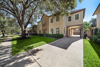 3327 Elmridge St, Houston, TX 77025