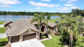 5516 Winding Brook Ln, Valrico, FL 33596
