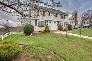 472 Summer St Unit 472, Arlington, MA 02474