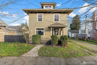 709 S Cedar St, Tacoma, WA 98405