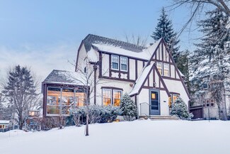 1621 Beechwood Ave, Saint Paul, MN 55116
