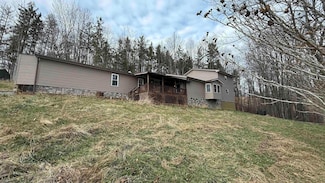 1671 Bear Run Rd, Philippi, WV 26416
