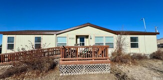 6025 Ardis Dr, Winnemucca, NV 89445