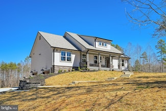48 Pine Dr, Louisa, VA 23093