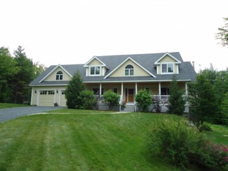 143 Rowell Hill Rd, New London, NH 03257