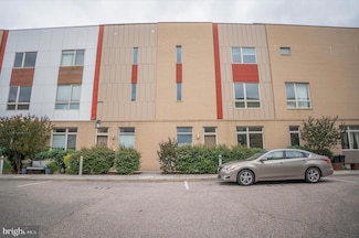 740 S Christopher Columbus Blvd Unit 15, Philadelphia, PA 19147