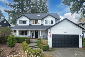 722 N 198th St, Shoreline, WA 98133