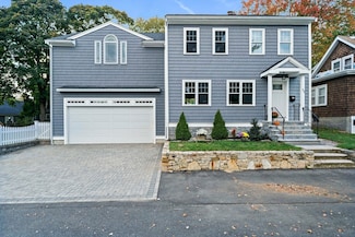 22 Hamilton St, Braintree, MA 02184