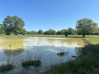 8AC County Road 885, Jewett, TX 75846