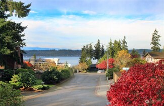 9705 58th Place W, Mukilteo, WA 98275