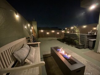 10926 Moorpark St Unit 6, North Hollywood, CA 91602