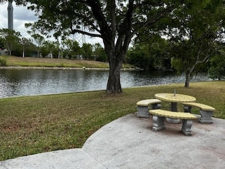 7206 NW 89th Ave, Tamarac, FL 33321