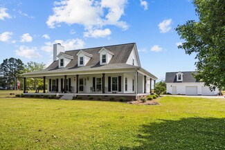 1085 W Core Rd, Dunn, NC 28334
