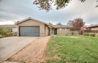 4329 N Gilroy Ave, Fresno, CA 93722