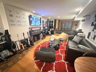 36 Beacon St Unit 1A, Boston, MA 02108