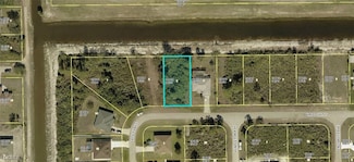 105 Paddock St, Lehigh Acres, FL 33974