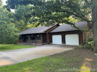 83 Oak Tree Rd, Camdenton, MO 65020