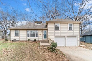 6845 Mastin St, Shawnee, KS 66203