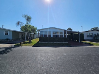 5200 28th St S Unit 656, St. Petersburg, FL 33712