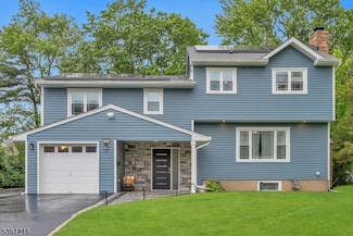 2283 Old Farm Rd, Scotch Plains, NJ 07076