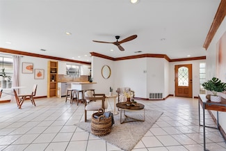 13912 Cambourne Dr, Pflugerville, TX 78660