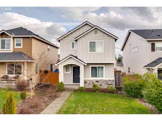 13584 SE Nightingale Ave, Clackamas, OR 97015