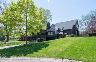1423 Spearberry Ln, Lansing, MI 48917
