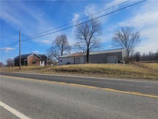 7382 Ridge Rd, Sodus, NY 14551