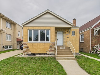 3810 W 71st St, Chicago, IL 60629