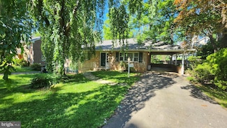 1906 Birch Rd, McLean, VA 22101