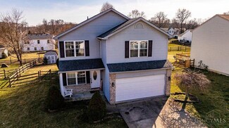 11 Glenside Dr, Amelia, OH 45102