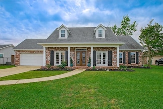 1616 Lake Salvador Dr, Harvey, LA 70058