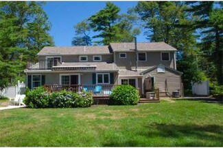 139 North St, Mattapoisett, MA 02739