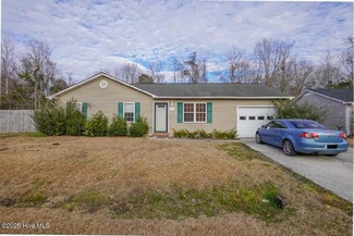 104 Ellen Ct, Jacksonville, NC 28540